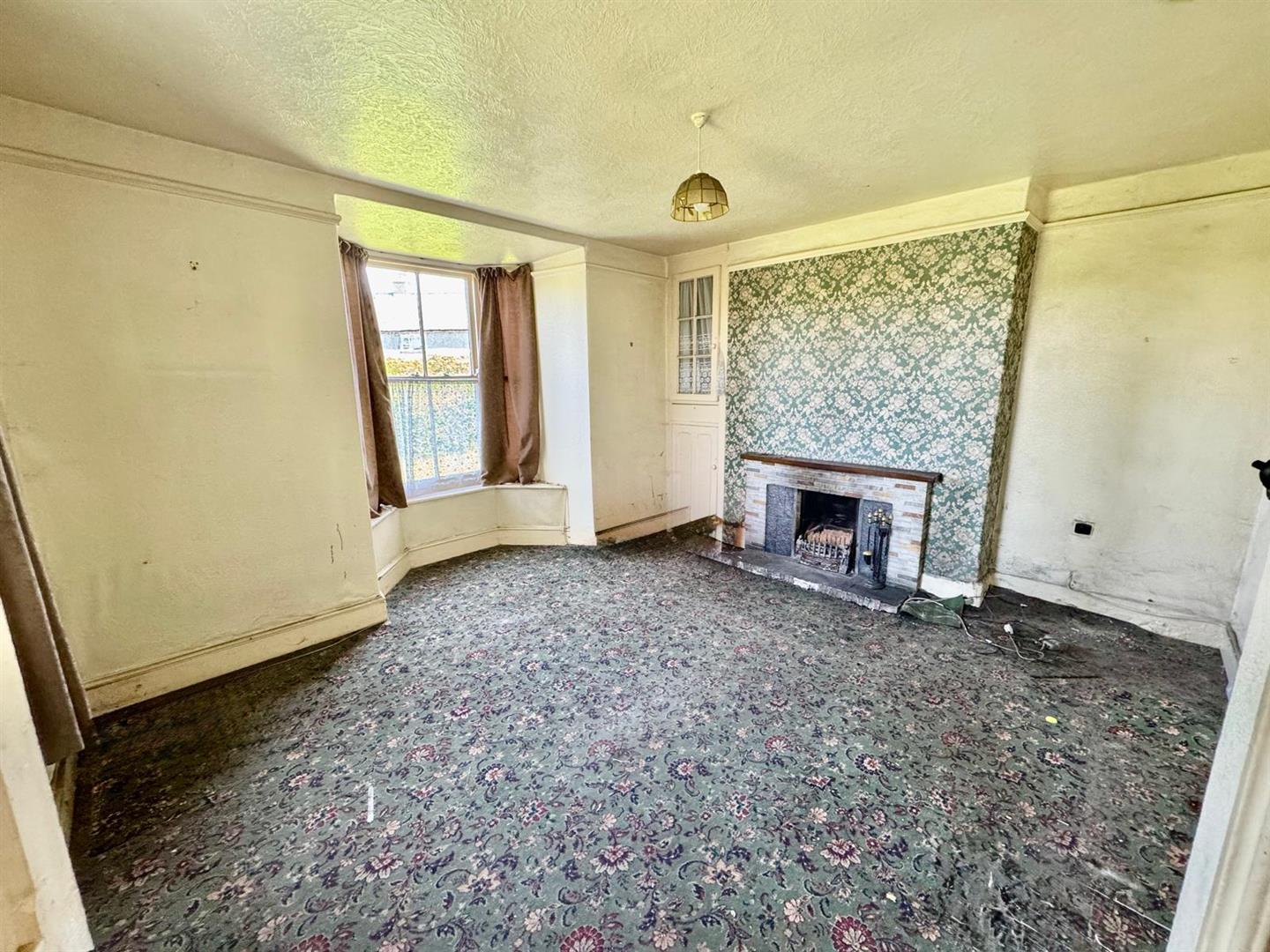 PHOTO-2025-12-08-16-42-39 (8).jpg